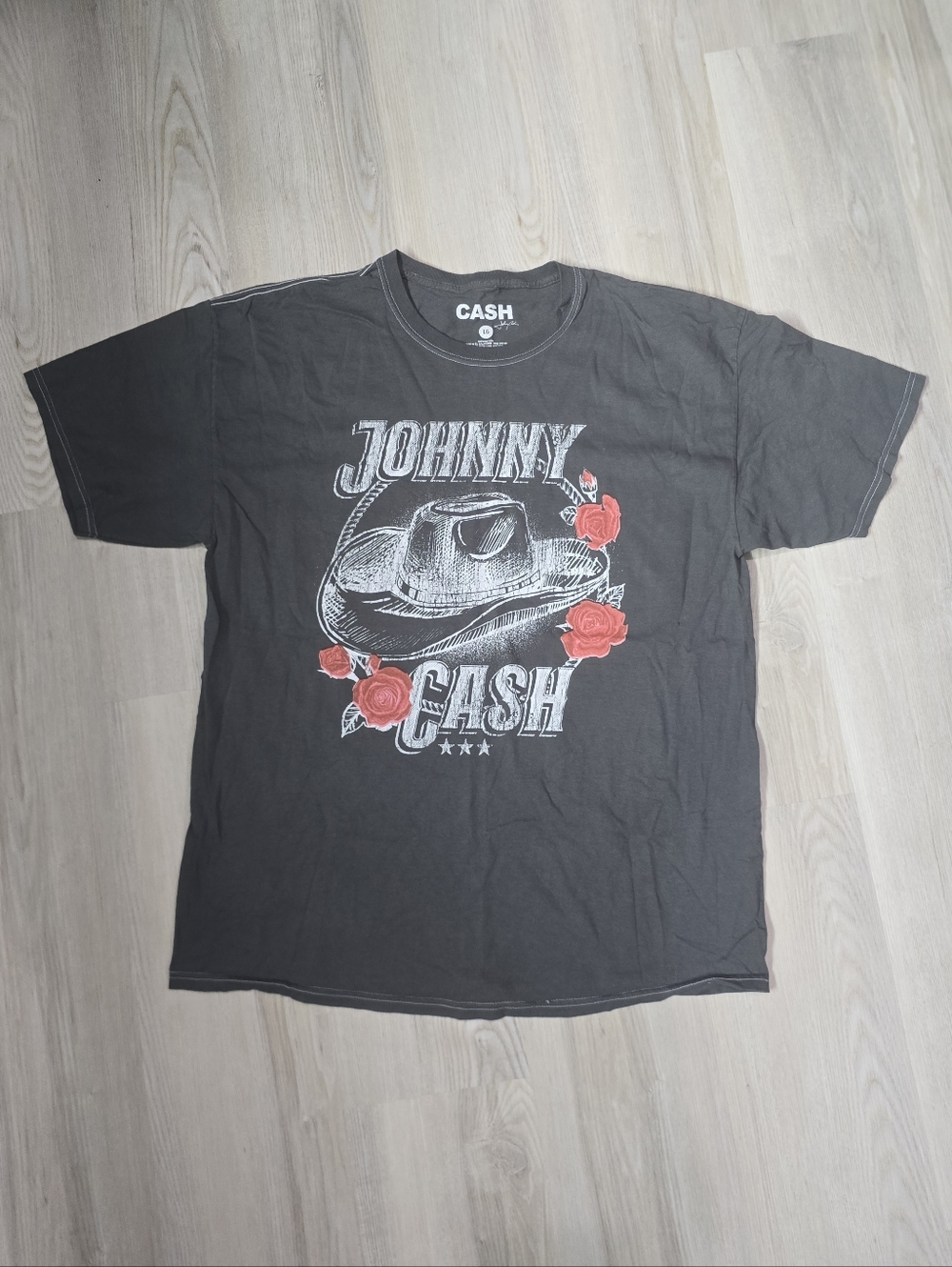 Johnny Cash Cowboy Hat Flowers Grey Short Sleeve Tshirt Size L NWOT